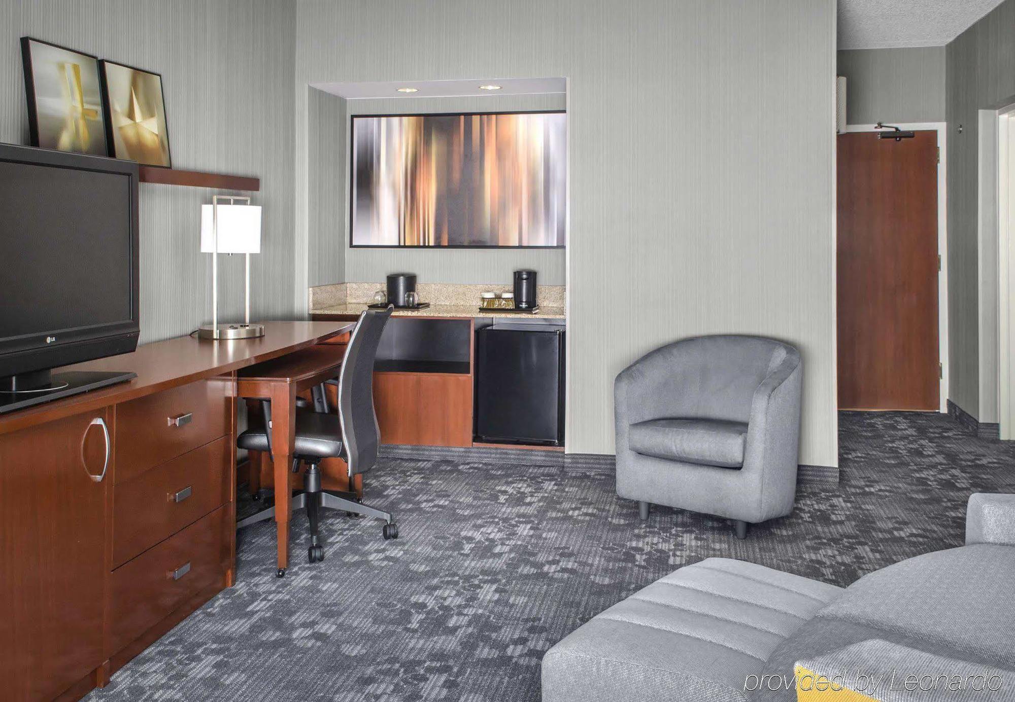 מלון Courtyard By Marriott ריי מראה חיצוני תמונה